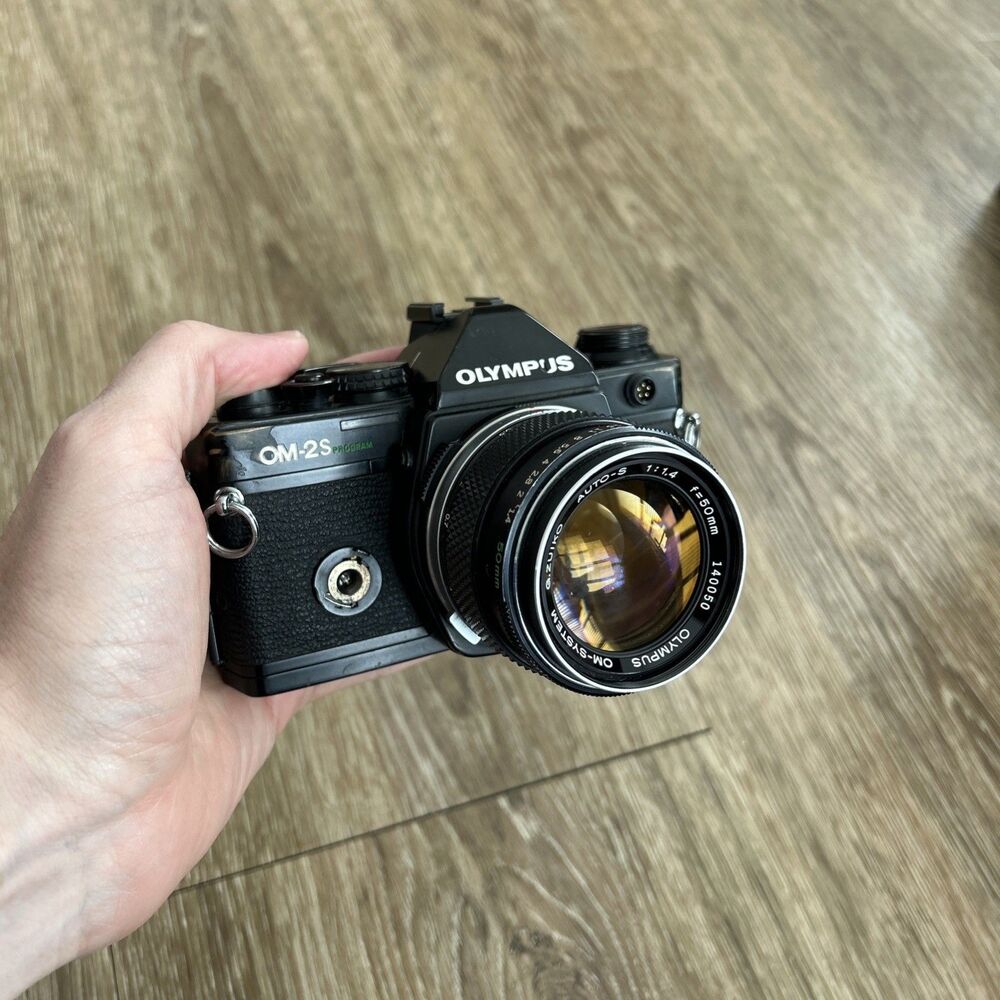 Olympus OM-2 SP  Spot Program Black 35mm SLR Camera 50mm f/1.4 Near Mint READ